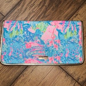Lilly Pulitzer organizer clutch